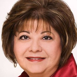 Meet your Posher, Eva